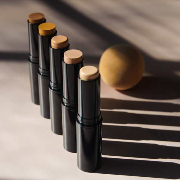 Derma Pro Cover Creme Stick - Image 1